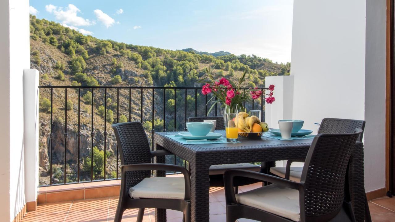 Quiet House In Village Center With Mountains Views Frigiliana Exterior photo