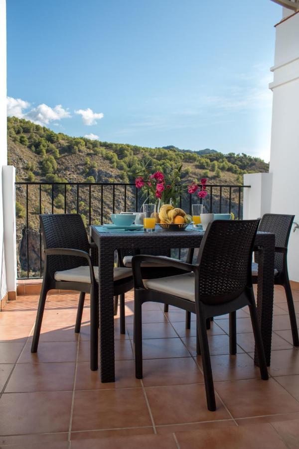 Quiet House In Village Center With Mountains Views Frigiliana Exterior photo